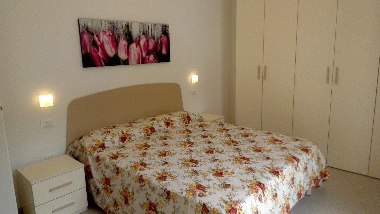Verde Mare "Appartamenti Per Vacanze" Tortoreto Exteriör bild