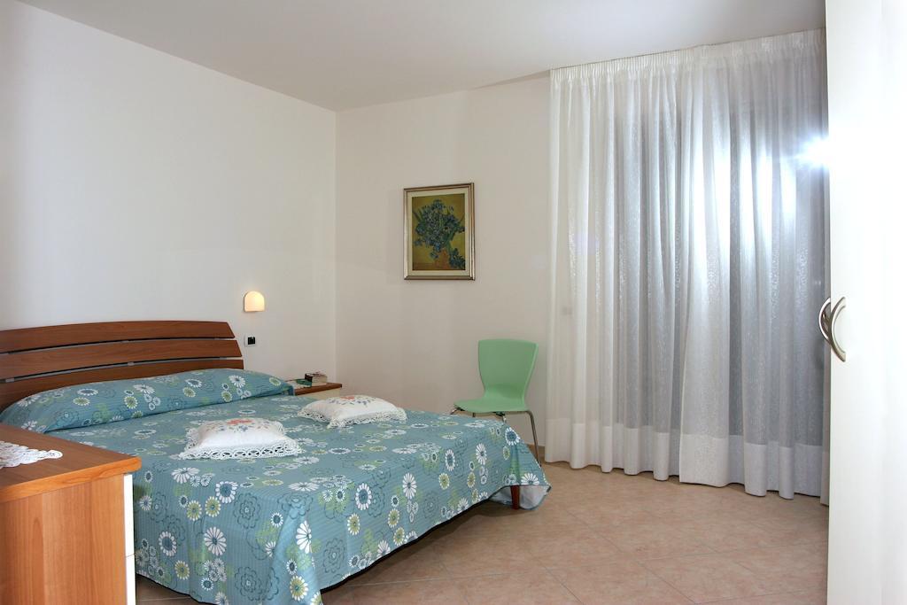 Verde Mare "Appartamenti Per Vacanze" Tortoreto Exteriör bild