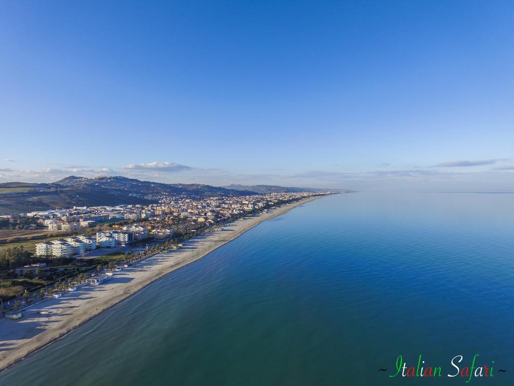 Verde Mare "Appartamenti Per Vacanze" Tortoreto Exteriör bild