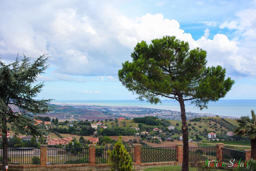 Verde Mare "Appartamenti Per Vacanze" Tortoreto Exteriör bild